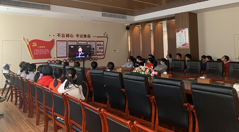 0557acf72ebb304888fa819305abfdc